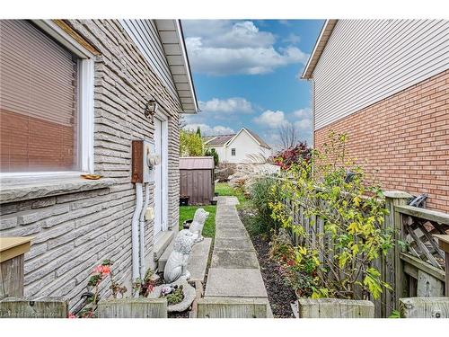 2 Angle Street, Simcoe, ON - Outdoor