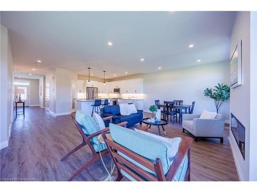 22 Pintail Lane, Port Rowan, ON - Indoor Photo Showing Living Room