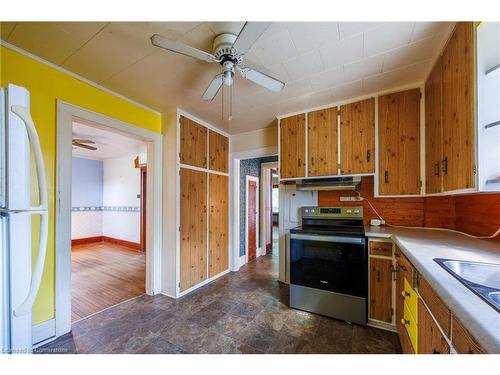 805 Main St, Port Dover, ON - Indoor Photo Showing Kitchen