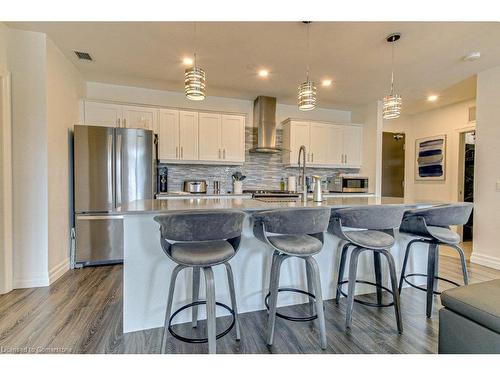 14-38 Harbour Street Street, Port Dover, ON - Indoor Photo Showing Kitchen With Upgraded Kitchen