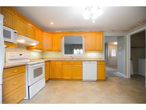 11 Schneider Drive, Port Dover, ON - Indoor Photo Showing Kitchen