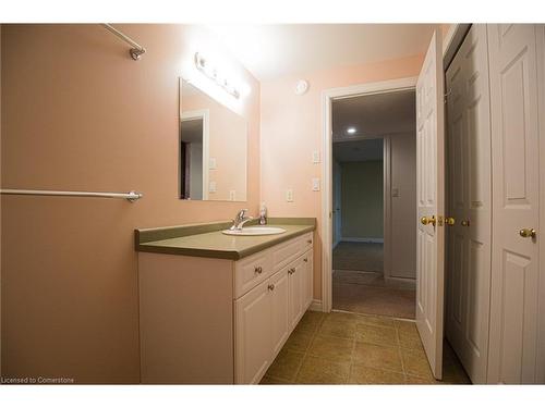 11 Schneider Drive, Port Dover, ON - Indoor Photo Showing Bathroom