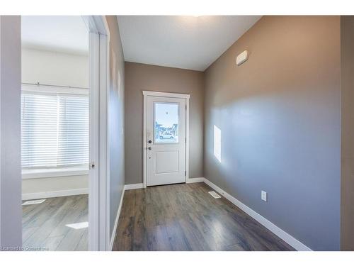 8 Brookfield Lane, Simcoe, ON - Indoor Photo Showing Other Room