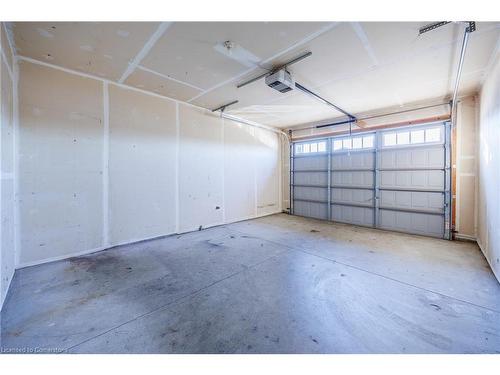 8 Brookfield Lane, Simcoe, ON - Indoor Photo Showing Garage