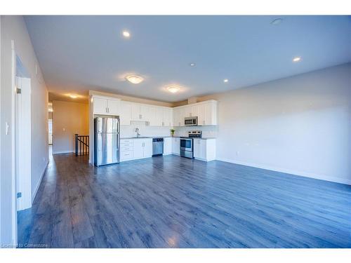 8 Brookfield Lane, Simcoe, ON - Indoor Photo Showing Kitchen