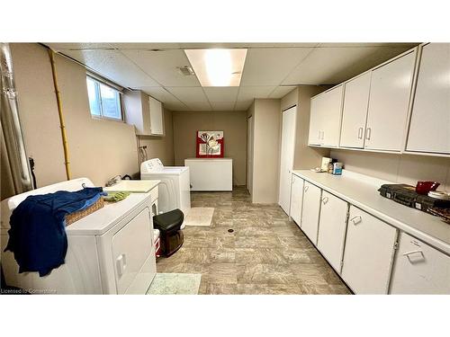 30 Woodfield Avenue, Townsend, ON - Indoor Photo Showing Laundry Room