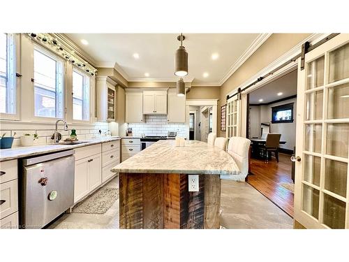 86 Colborne Street S, Simcoe, ON - Indoor Photo Showing Kitchen