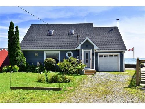 24 Winger Bay Lane, Selkirk, ON - Outdoor With Facade