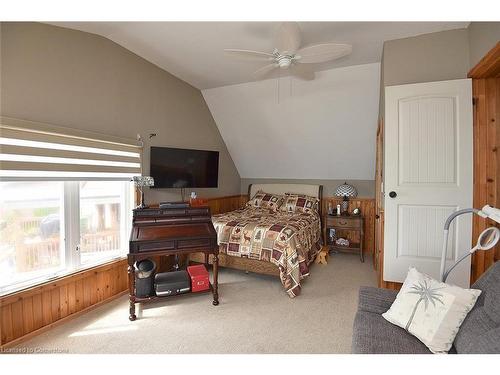 24 Winger Bay Lane, Selkirk, ON - Indoor Photo Showing Bedroom