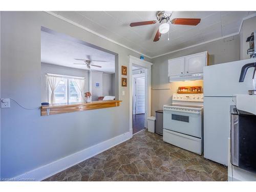 10 First Ave, Port Dover, ON - Indoor Photo Showing Kitchen