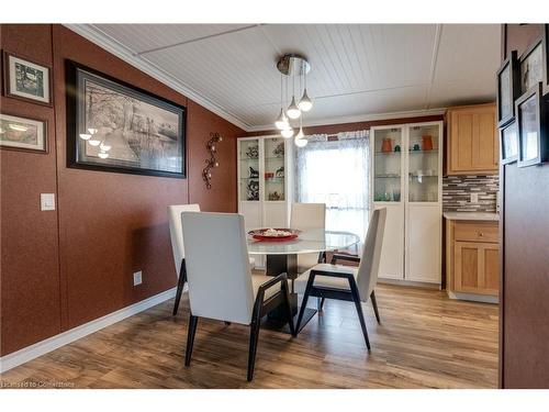 4 Marsh Cove, Nanticoke, ON - Indoor Photo Showing Dining Room