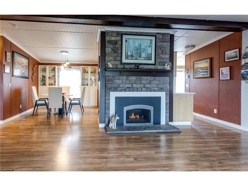 4 Marsh Cove, Nanticoke, ON - Indoor Photo Showing Living Room With Fireplace