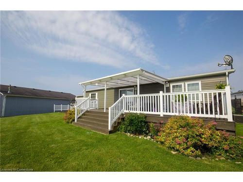 4 Marsh Cove, Nanticoke, ON - Outdoor With Deck Patio Veranda