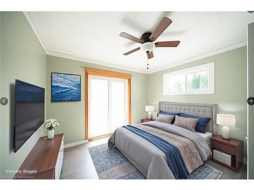 308 2Nd Concession Road, Tillsonburg, ON - Indoor Photo Showing Bedroom