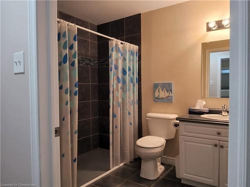 39 Driftwood Drive, Simcoe, ON - Indoor Photo Showing Bathroom