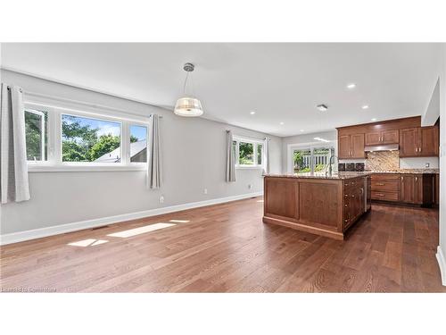 25 Stephens Court, Simcoe, ON - Indoor Photo Showing Kitchen