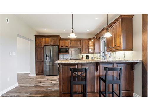 87 Driftwood Drive, Simcoe, ON - Indoor Photo Showing Kitchen