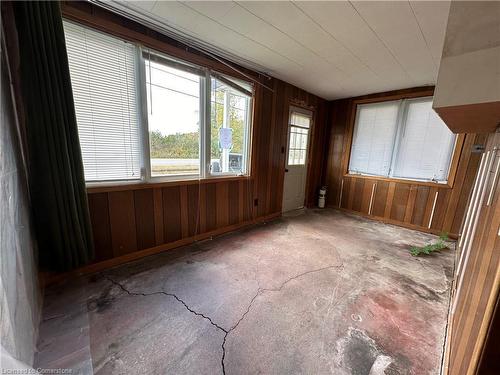 1542 Highway 59, Port Rowan, ON - Indoor Photo Showing Other Room