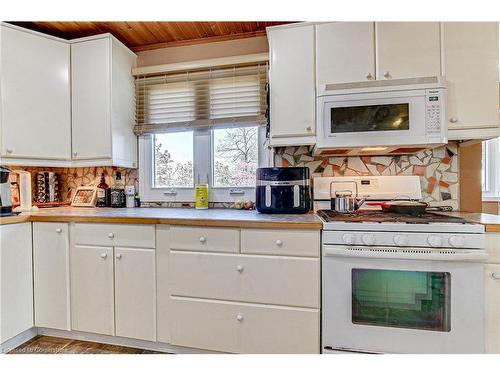 88 Woodstock Avenue, Long Point, ON - Indoor Photo Showing Kitchen