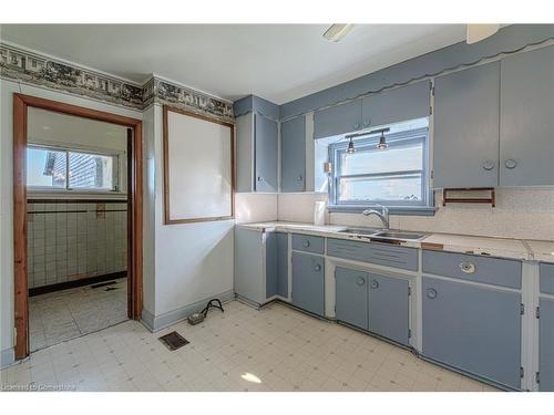 478 Regional Road 5, Port Dover, ON - Indoor Photo Showing Kitchen With Double Sink