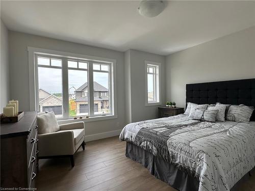 19 Mckeen Street, Jarvis, ON - Indoor Photo Showing Bedroom