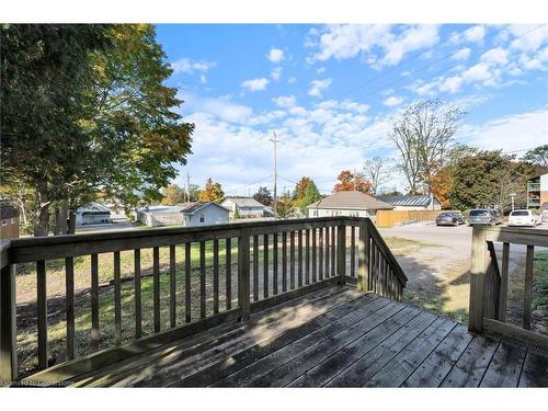 40 Nichol Street, Waterford, ON - Outdoor With Deck Patio Veranda