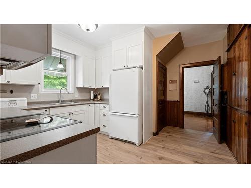 55859 First Street, Elgin, ON - Indoor Photo Showing Kitchen