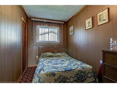 12 Willow Avenue, Long Point, ON - Indoor Photo Showing Bedroom