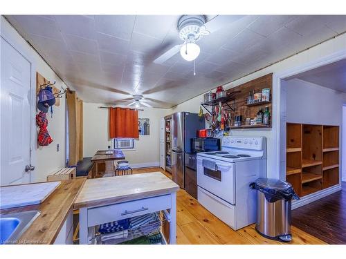 973 Norfolk Street N, Simcoe, ON - Indoor Photo Showing Kitchen