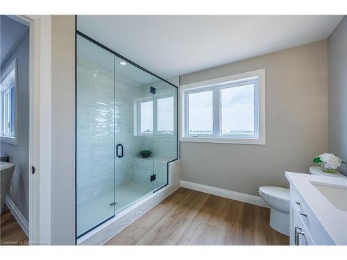 167 Lafayette Street E, Jarvis, ON - Indoor Photo Showing Bathroom