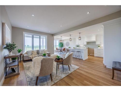 167 Lafayette Street E, Jarvis, ON - Indoor Photo Showing Living Room