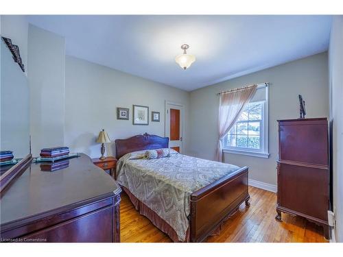 183 Church Street E, Delhi, ON - Indoor Photo Showing Bedroom