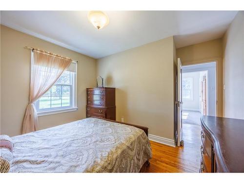 183 Church Street E, Delhi, ON - Indoor Photo Showing Bedroom