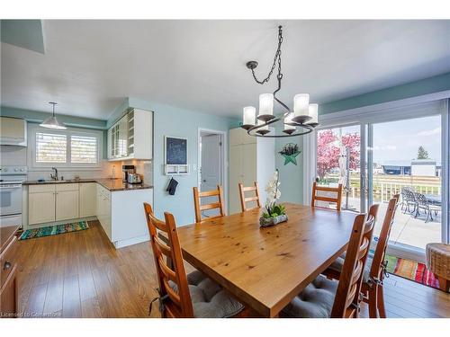 24 Private Lane, Long Point, ON - Indoor Photo Showing Dining Room