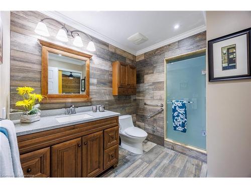 1285 Cockshutt Road, Simcoe, ON - Indoor Photo Showing Bathroom