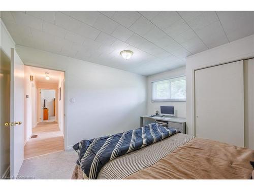 360 Charlotteville Rd 7, Simcoe, ON - Indoor Photo Showing Bedroom