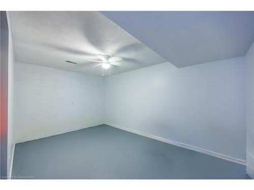 360 Charlotteville Rd 7, Simcoe, ON - Indoor Photo Showing Other Room