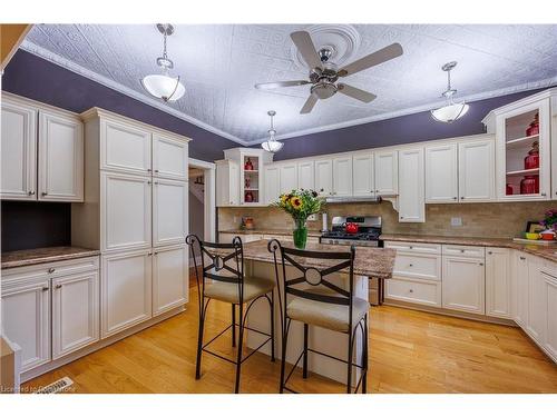 172 Norfolk Street, Simcoe, ON - Indoor Photo Showing Kitchen