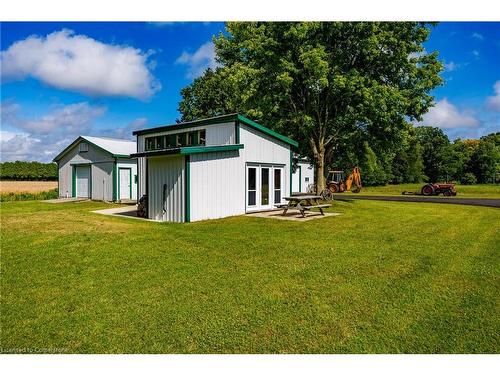 360 Charlotteville Rd 7, Simcoe, ON - Outdoor