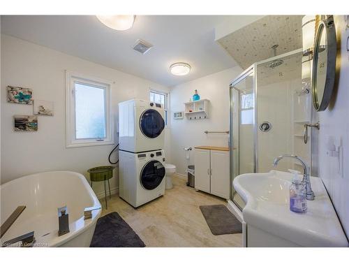 205 - 203 Hastings Drive, Port Rowan, ON - Indoor Photo Showing Laundry Room