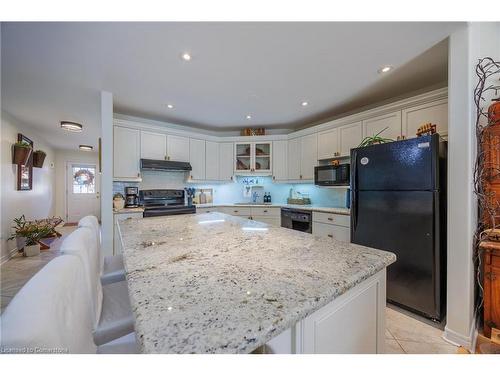 14-19 Somerset Drive, Port Dover, ON - Indoor Photo Showing Kitchen