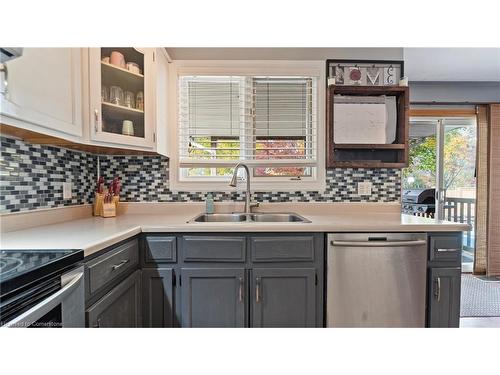 18 Rutherford Drive, Simcoe, ON - Indoor Photo Showing Kitchen With Double Sink