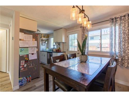 20-230 Richardson Drive, Port Dover, ON - Indoor Photo Showing Dining Room