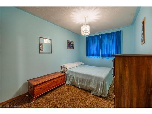 50 Prospect Street, Port Dover, ON - Indoor Photo Showing Bedroom