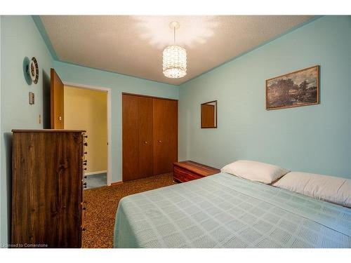 50 Prospect Street, Port Dover, ON - Indoor Photo Showing Bedroom