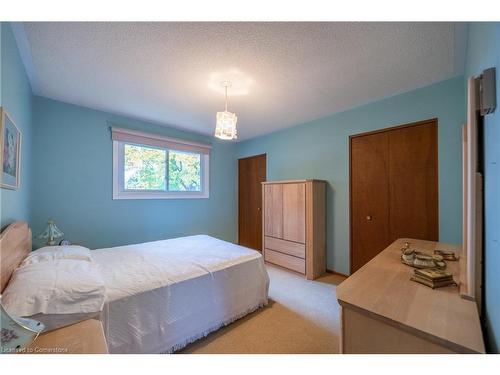 50 Prospect Street, Port Dover, ON - Indoor Photo Showing Bedroom