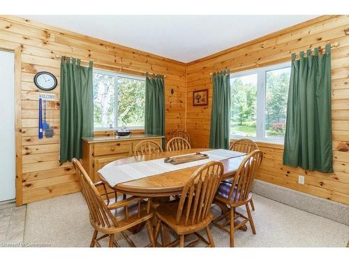 143 South Drive, Huntsville, ON - Indoor Photo Showing Dining Room