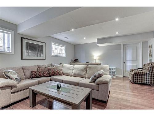 43 Redbud Crescent, Simcoe, ON - Indoor Photo Showing Living Room