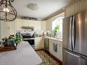 4-19 Somerset Drive, Port Dover, ON  - Indoor Photo Showing Kitchen With Double Sink 