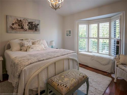 4-19 Somerset Drive, Port Dover, ON - Indoor Photo Showing Bedroom